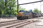 CSX 3324 leads M410